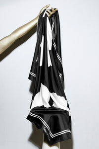 "B&W Cotton Paper Simplicity" giant scarf 140